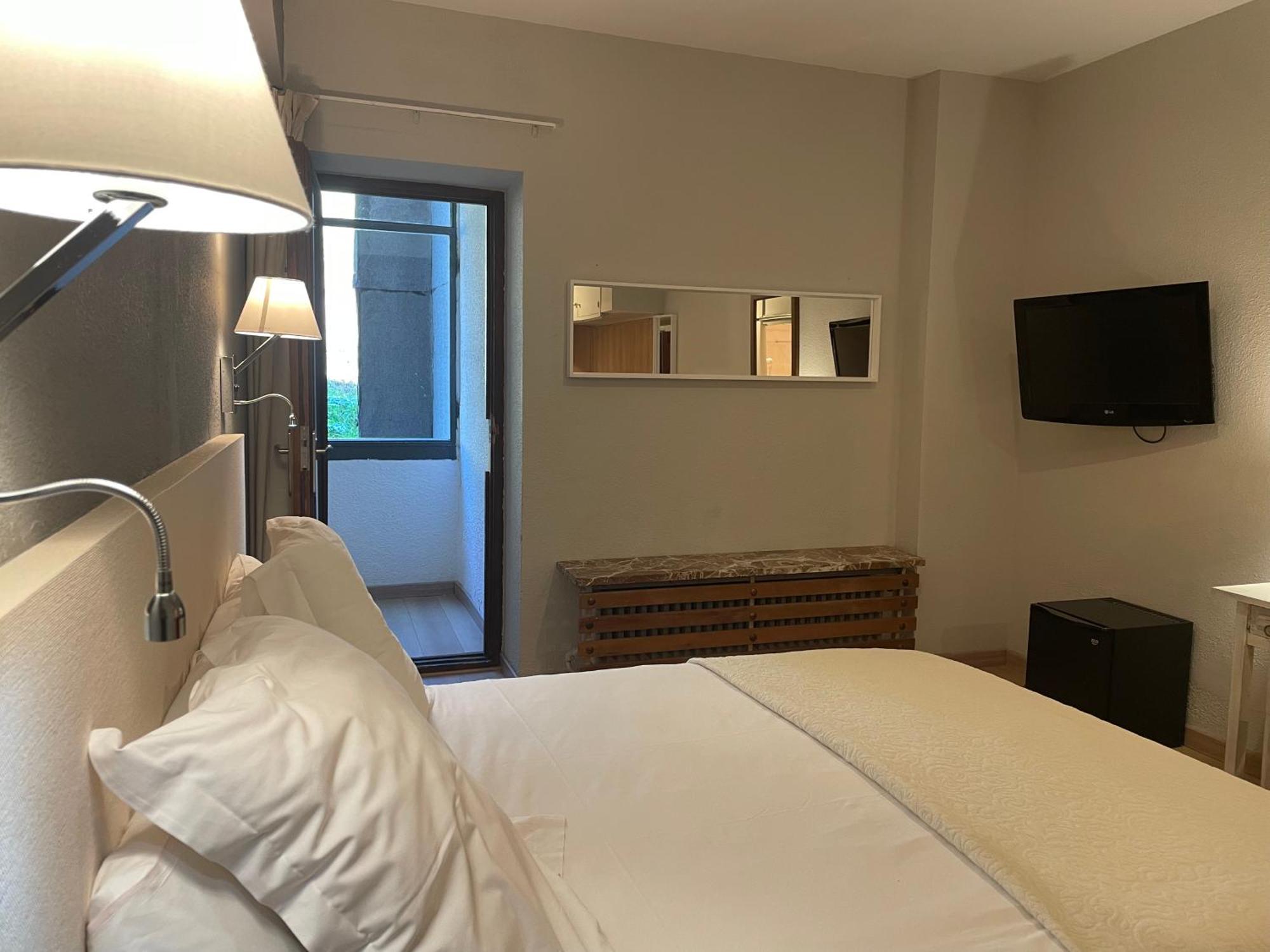 Hotel Edelweiss Канданчу Номер фото