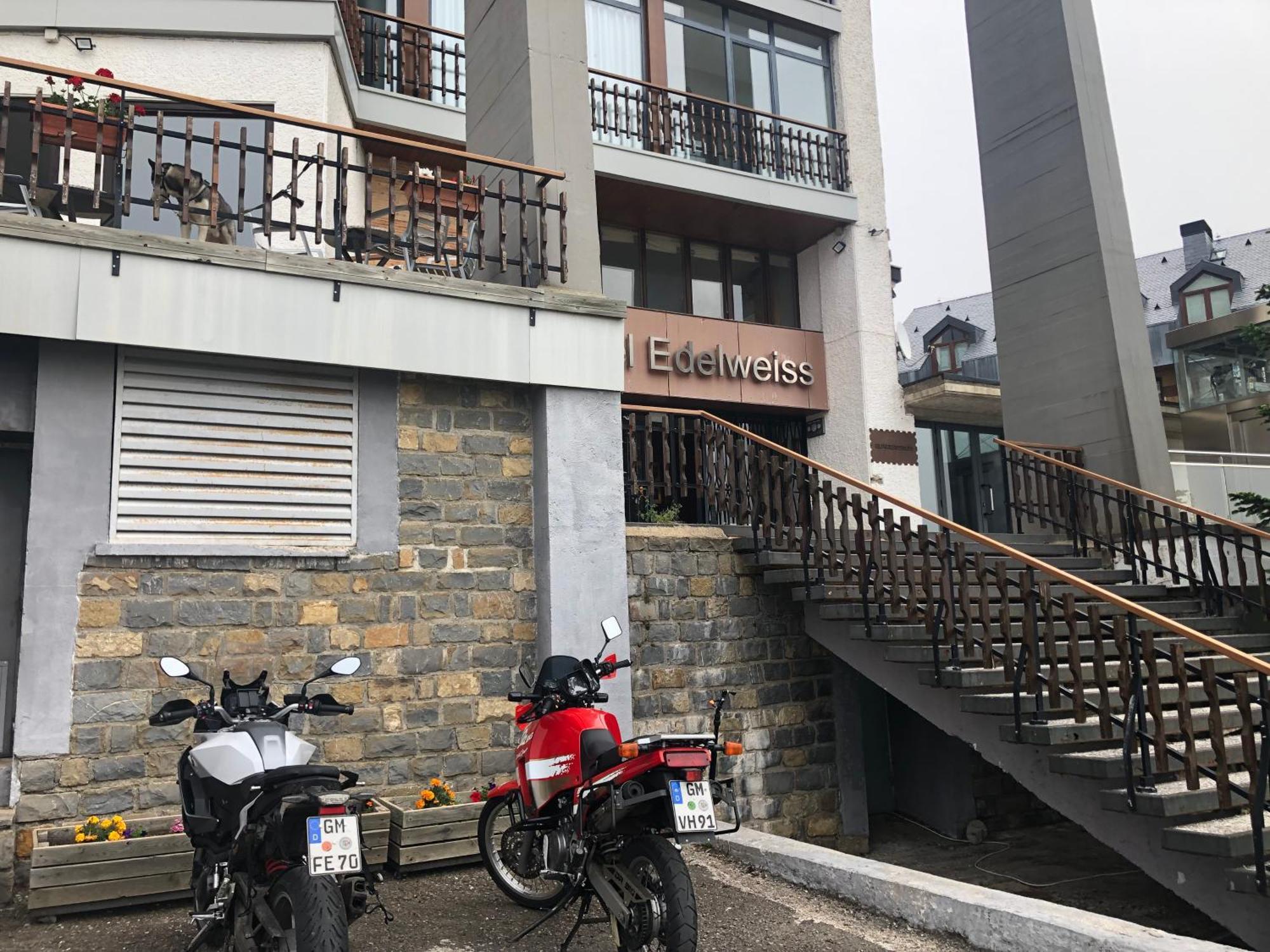 Hotel Edelweiss Канданчу Экстерьер фото